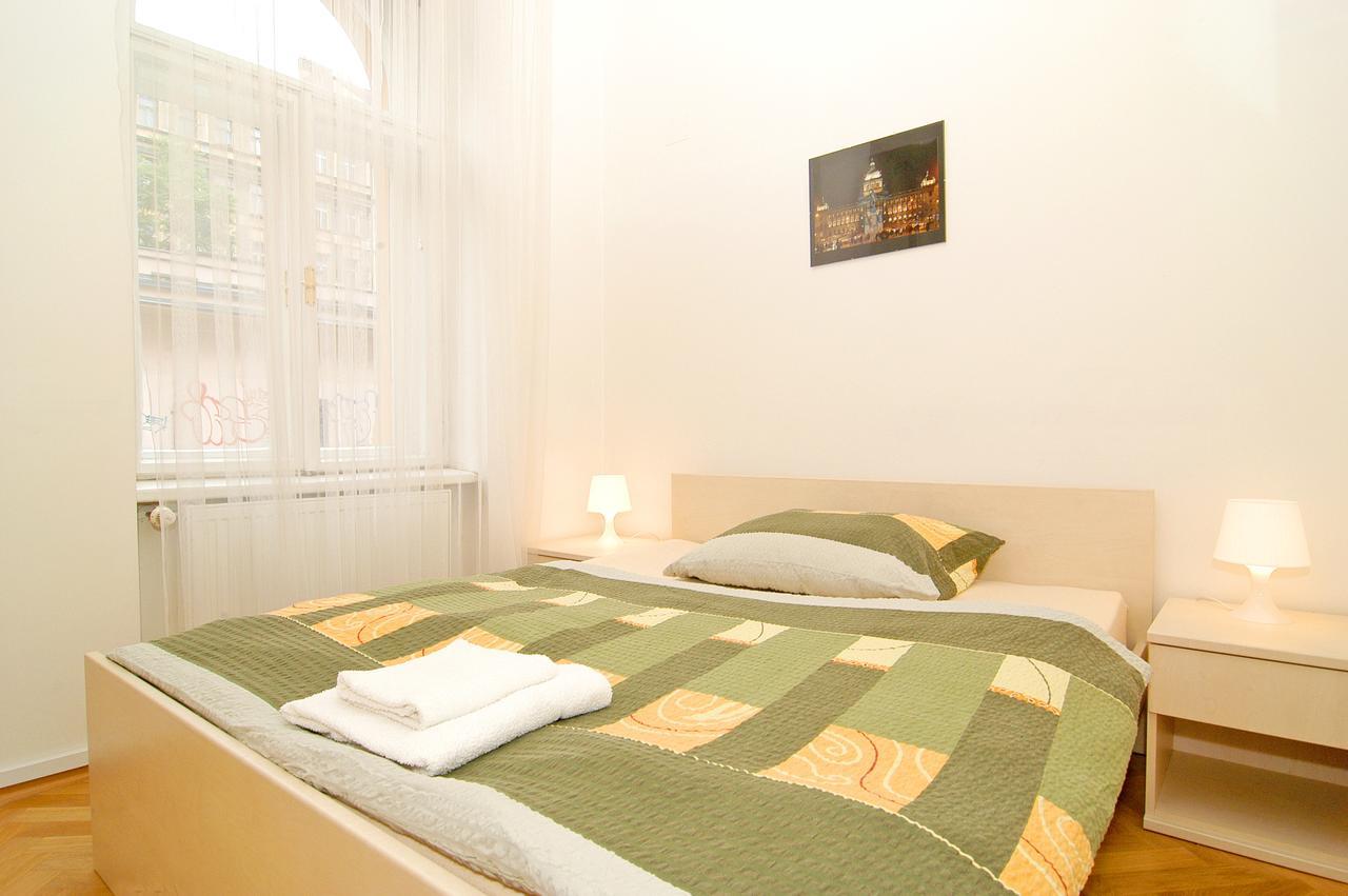 Residence Kostnické Square Prague Extérieur photo
